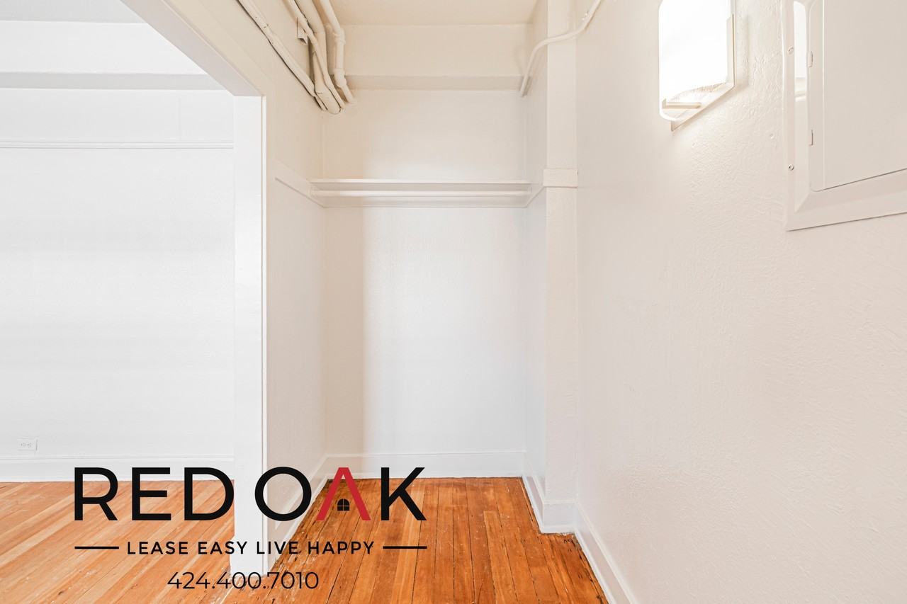 ICO Glendale Flats LLC - Photo 6 of 15