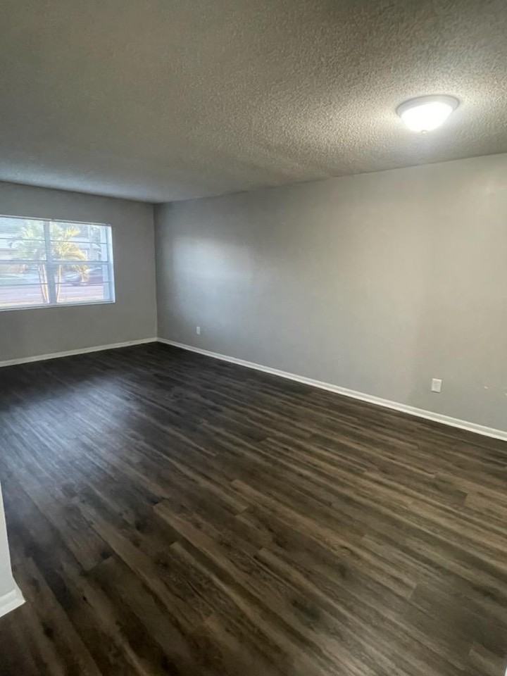 The Waverly at Gulfport - Photo 2 of 9