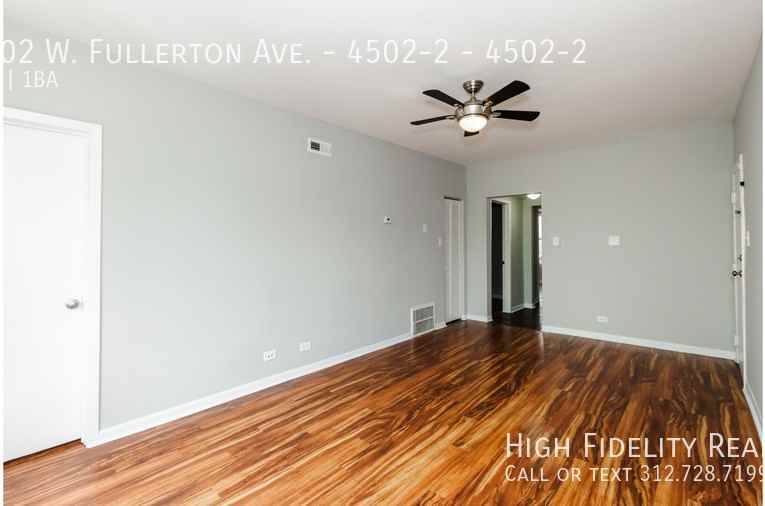 4502 W Fullerton Ave #4502-2 - Photo 5 of 11