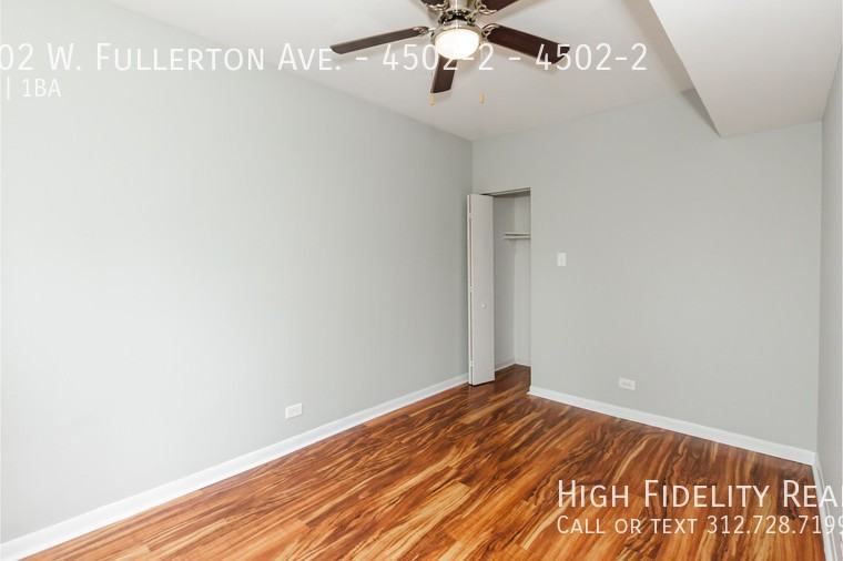 4502 W Fullerton Ave #4502-2 - Photo 6 of 11