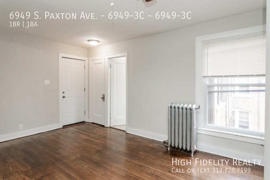 6949-59 S. Paxton - Photo 3 of 20
