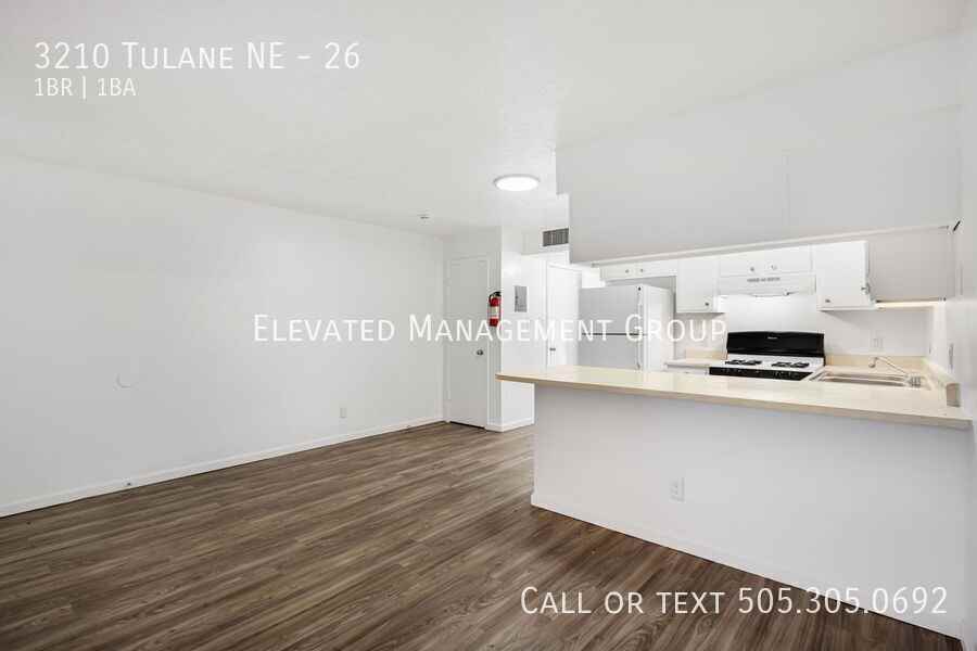 Salida Del Sol Apartments - Photo 3 of 20