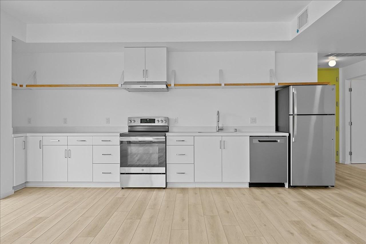 636 N. Juanita Ave, Los Angeles, CA 90004 - Photo 2 of 28