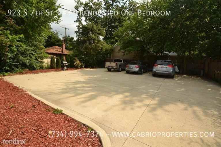 923 S. 7th St. - Photo 2 of 32