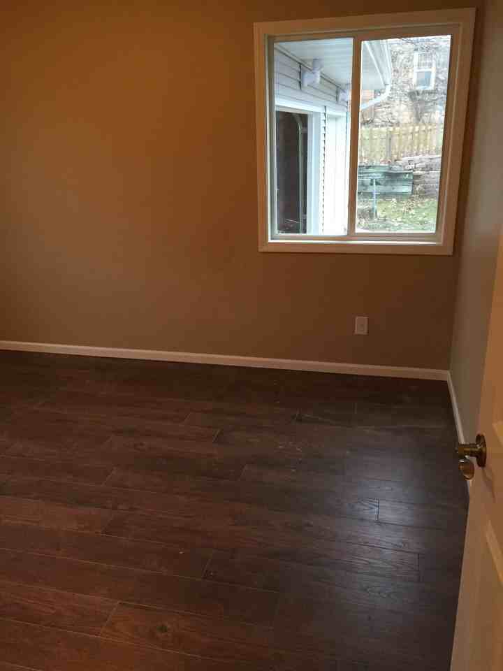 8715 W 35th St - Photo 5 of 19