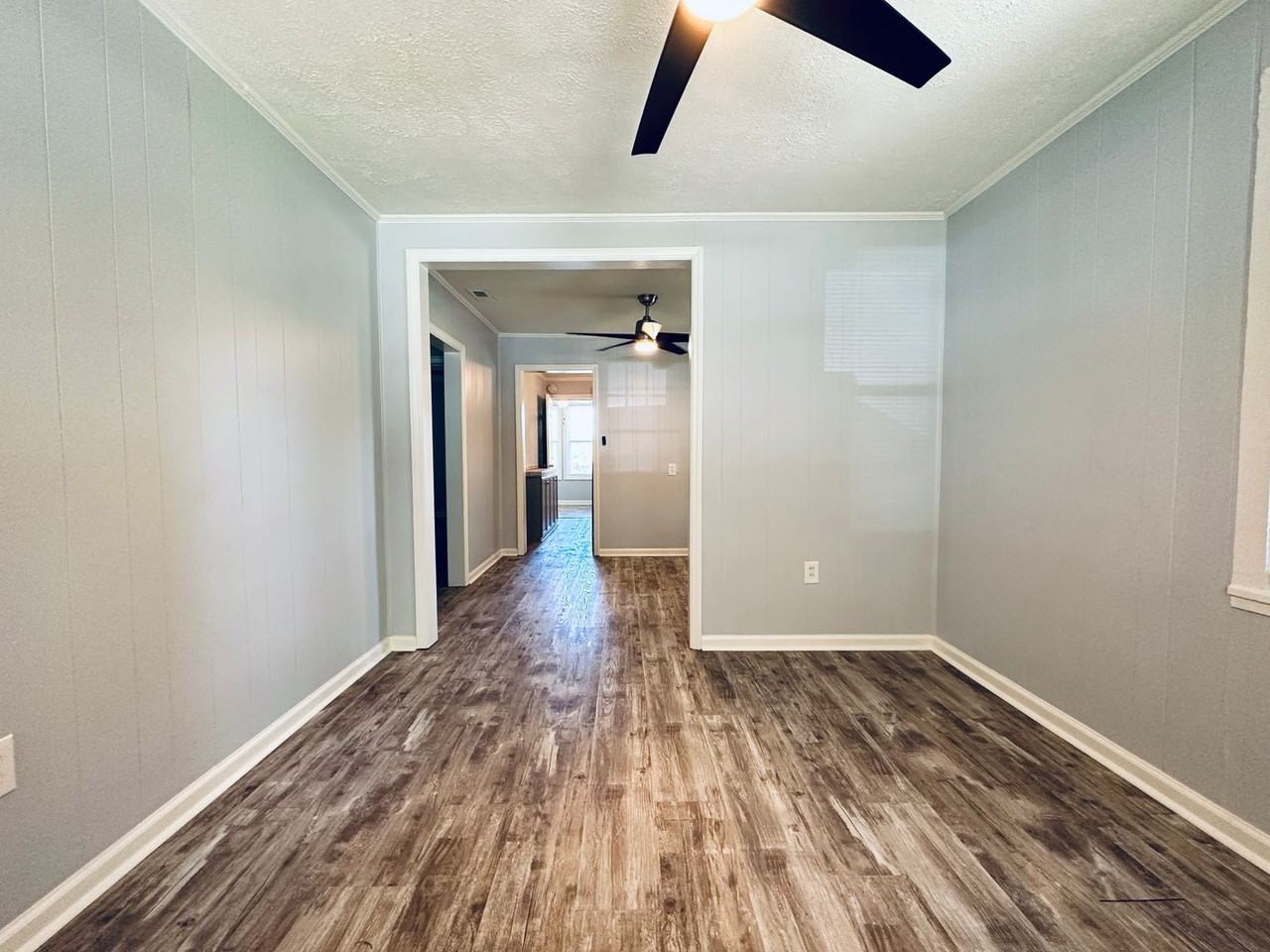 90 Hampton St - Photo 4 of 22