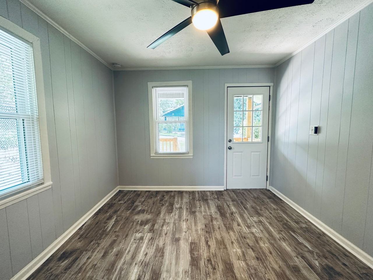 90 Hampton St - Photo 5 of 22