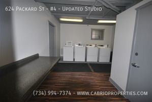 featured image of 624 Packard St