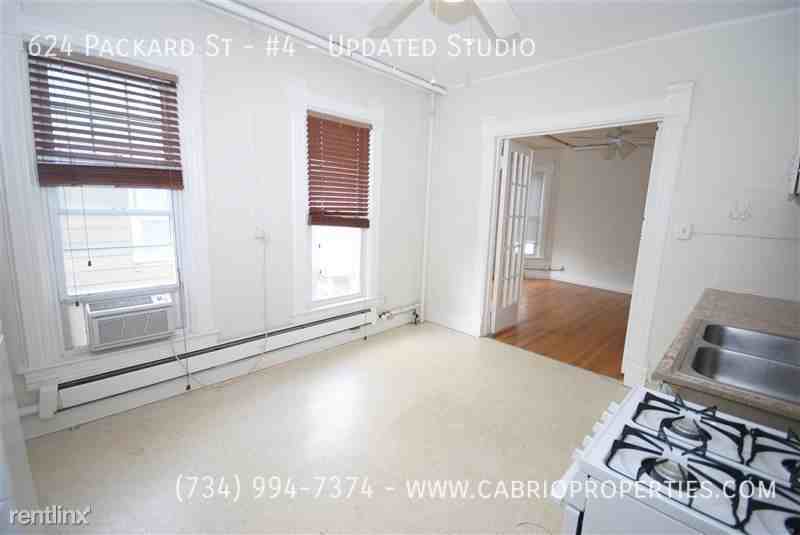 624 Packard - Photo 6 of 15