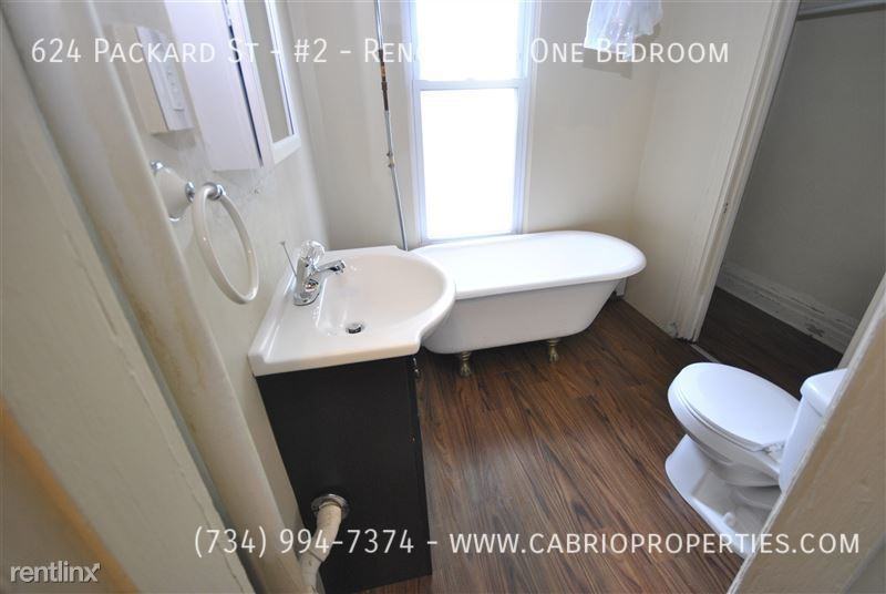 624 Packard - Photo 6 of 8