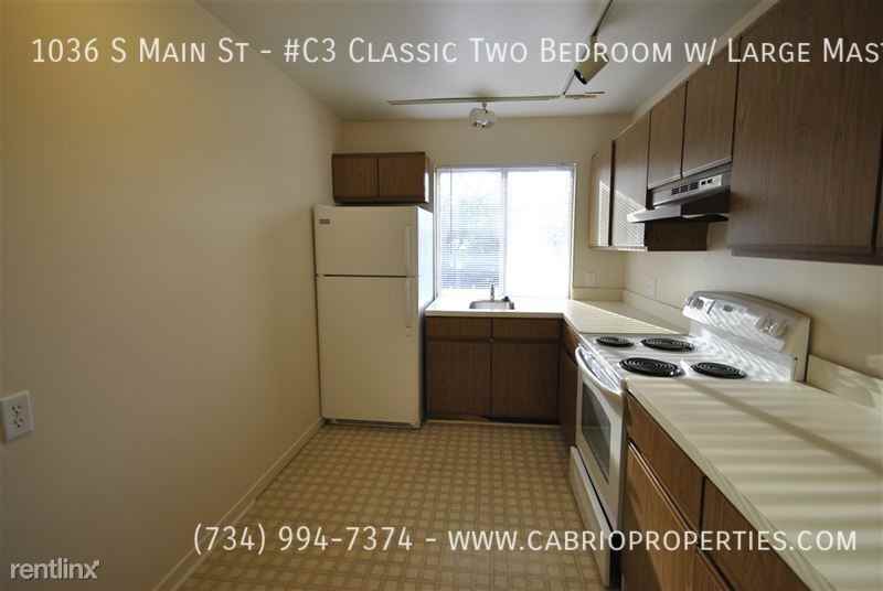 1036 S. Main St. - Photo 2 of 10