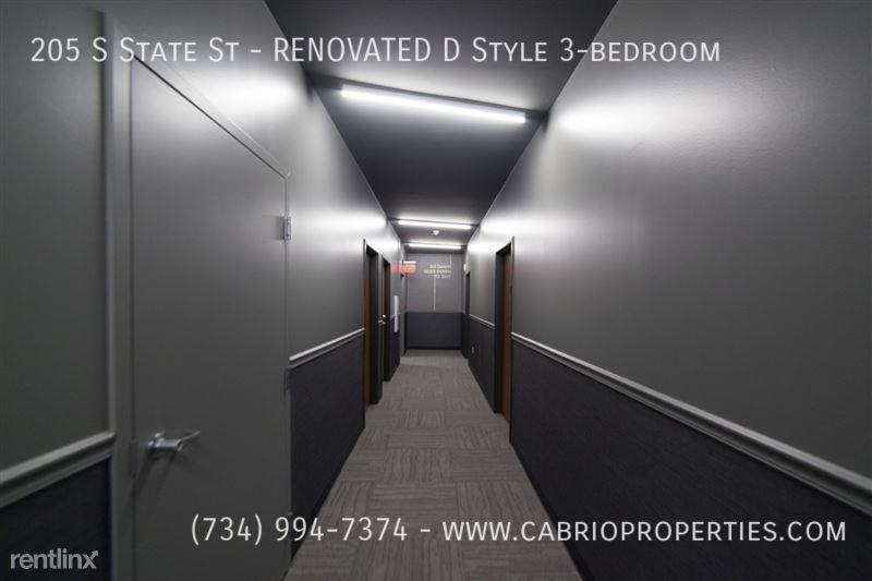 Corner House Apartments (205 S. State) - Photo 5 of 31
