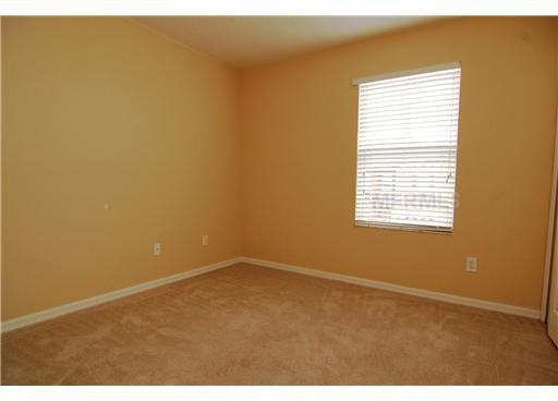 2731 Retreat View Cir - Photo 6 of 8