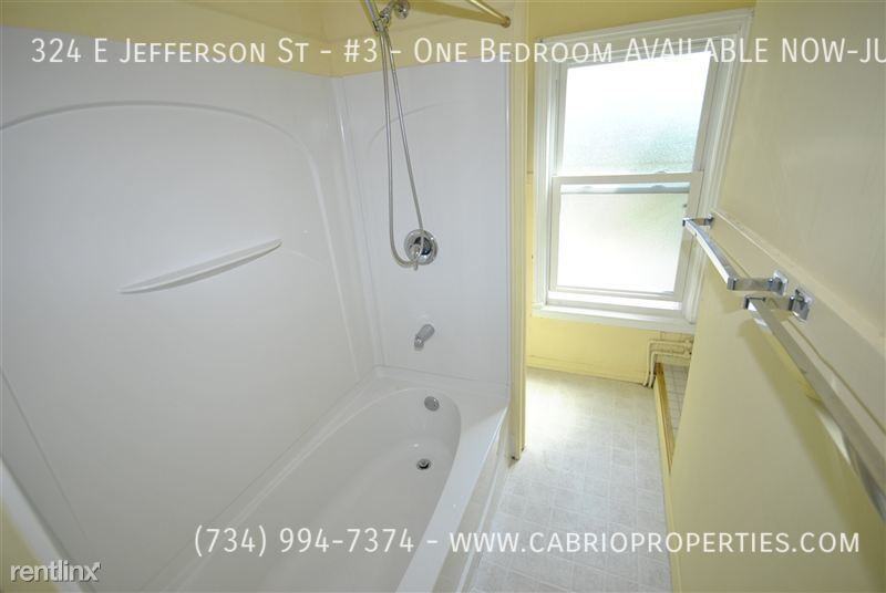 324 E. Jefferson - Photo 4 of 21