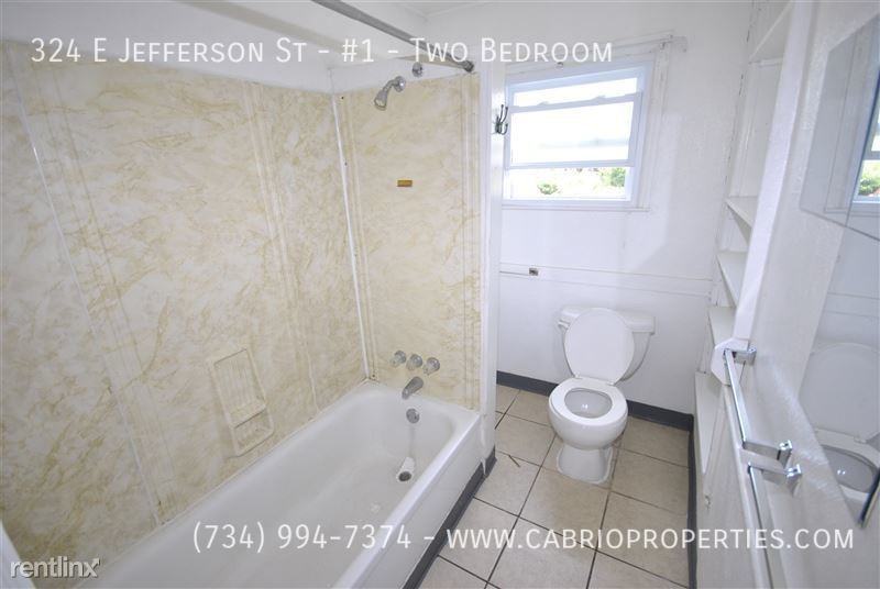 324 E. Jefferson - Photo 5 of 12