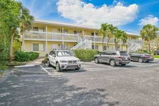 4633 Bayshore Dr #M1 - Photo 1 of 1