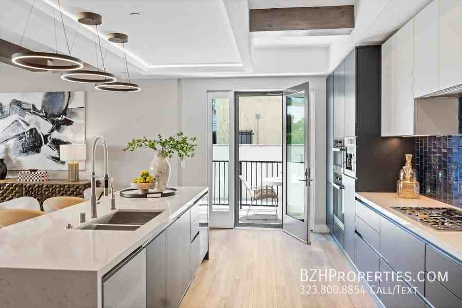 160 N La peer - Photo 5 of 21