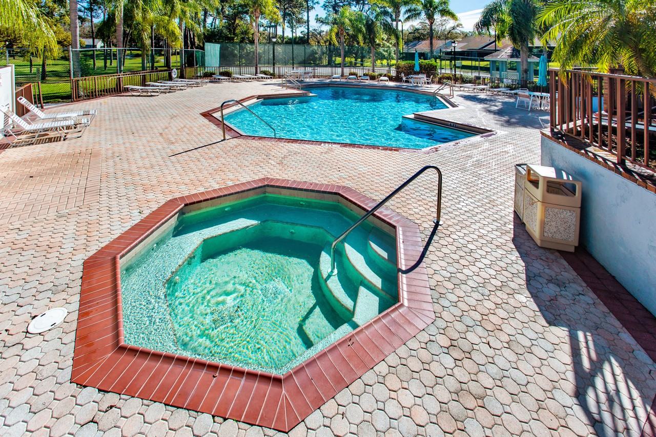 2411 Bentley Drive - Photo 5 of 40