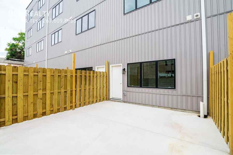 1420 Point Breeze Avenue - Photo 6 of 14