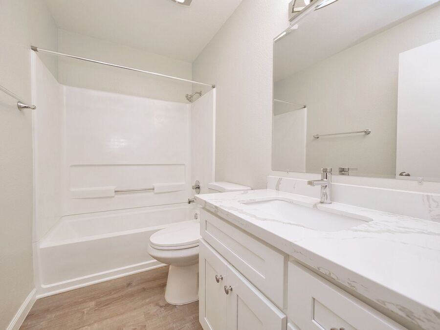 16424 Foothill Boulevard - Photo 7 of 10