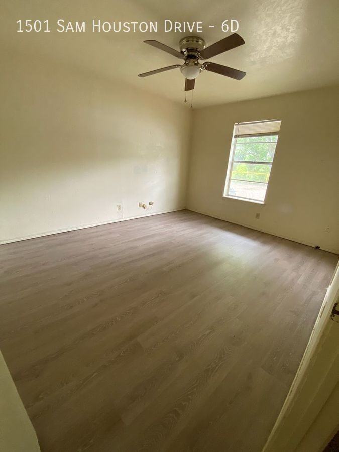 Willow Ridge Townhomes and Apartments - Photo 5 of 22