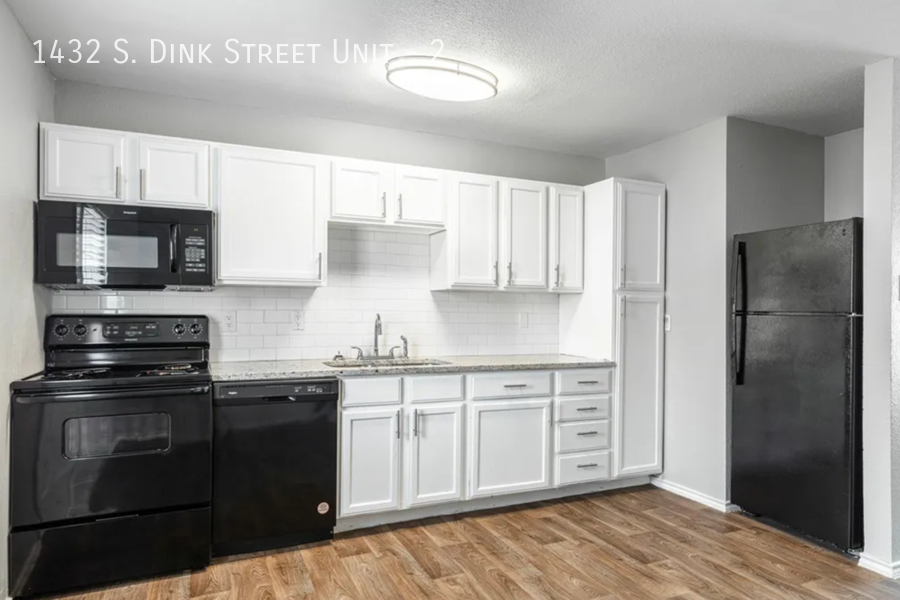 Cottage Row Apartments - Photo 2 of 8
