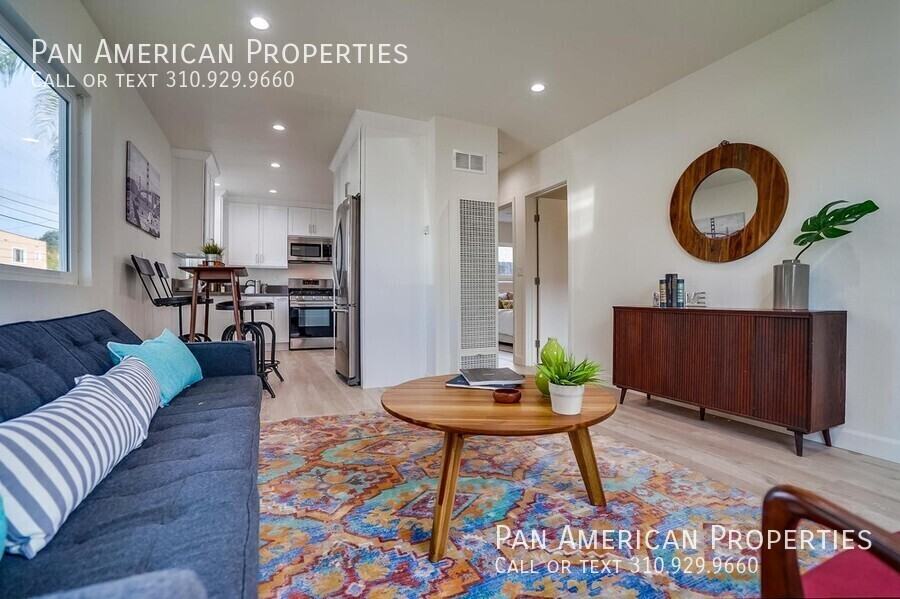 2212 E 15th St - Photo 5 of 19