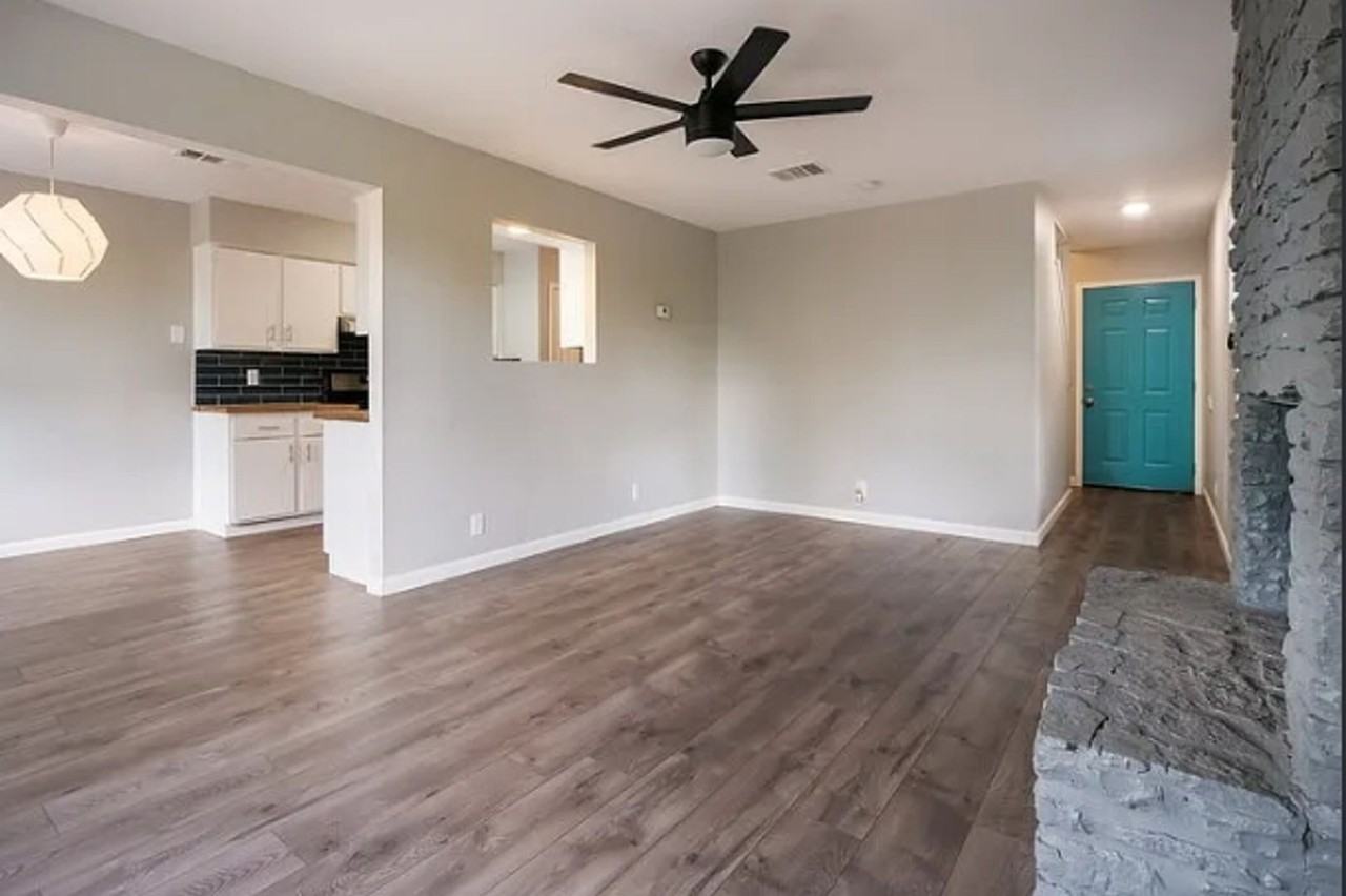 411 Parkhill Cv - Photo 4 of 14