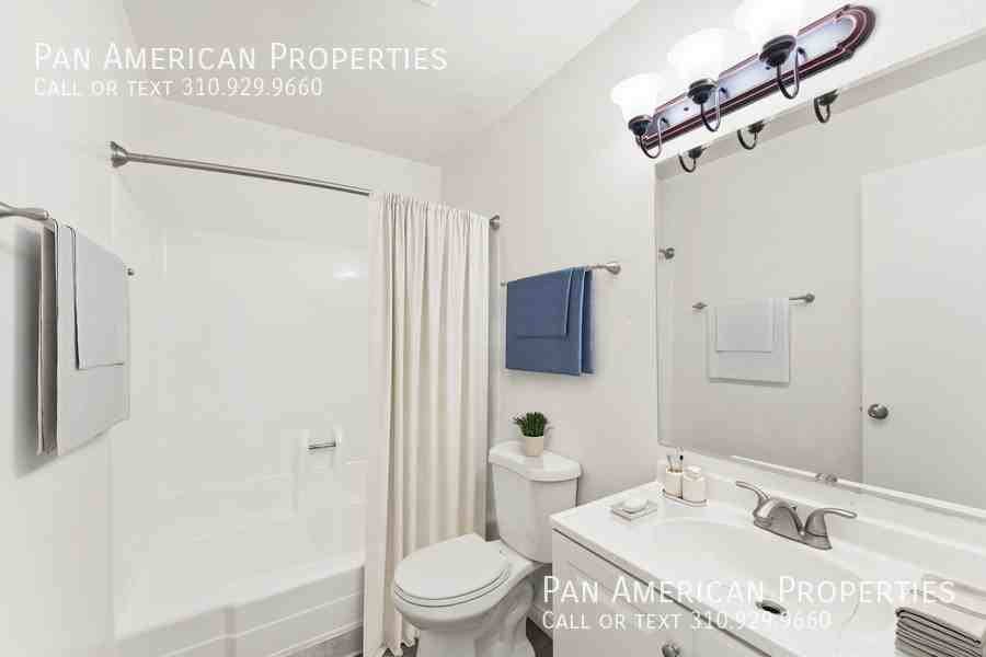 Mollison Garden - Photo 6 of 24