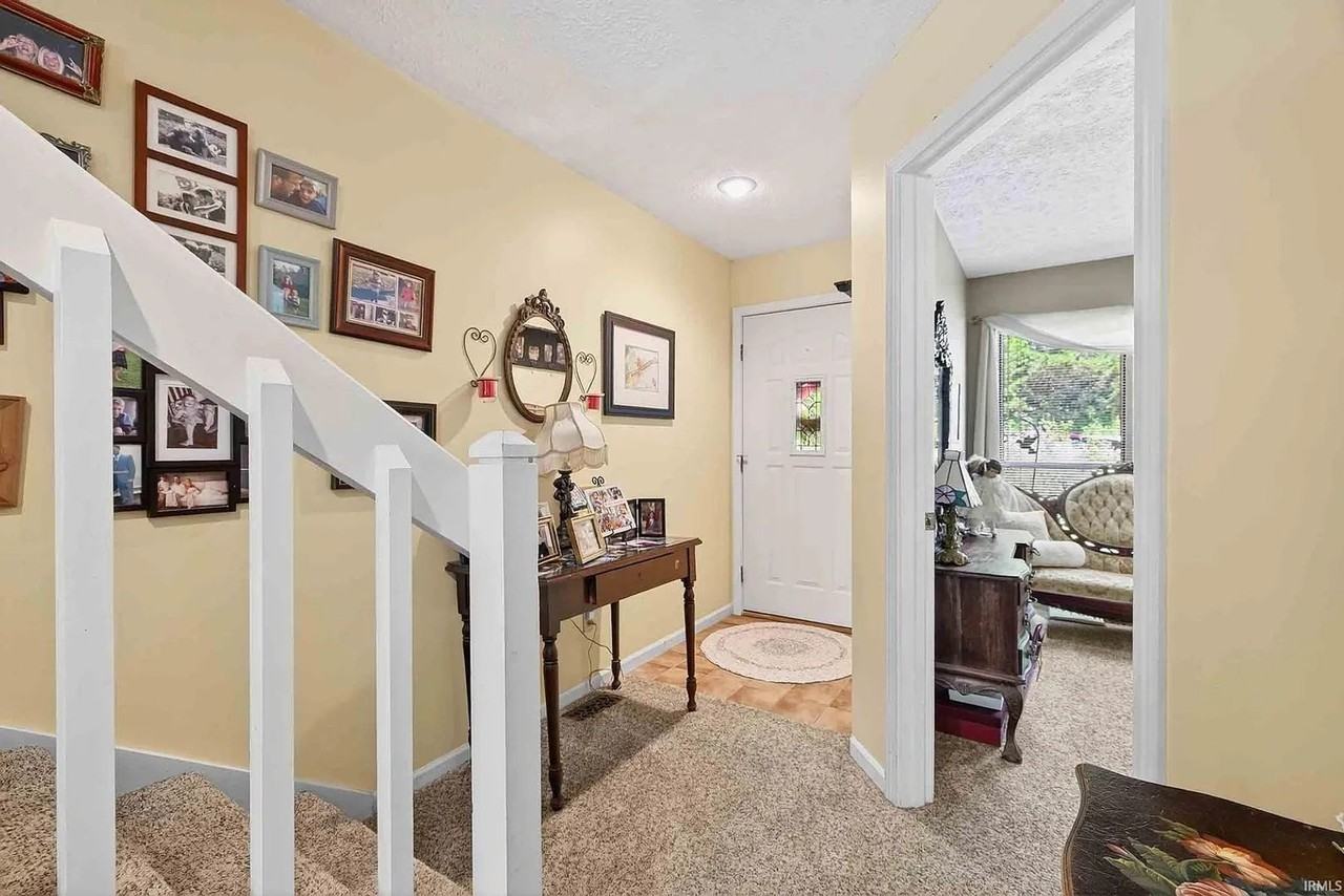 1894 E Bay Pointe Dr - Photo 6 of 12