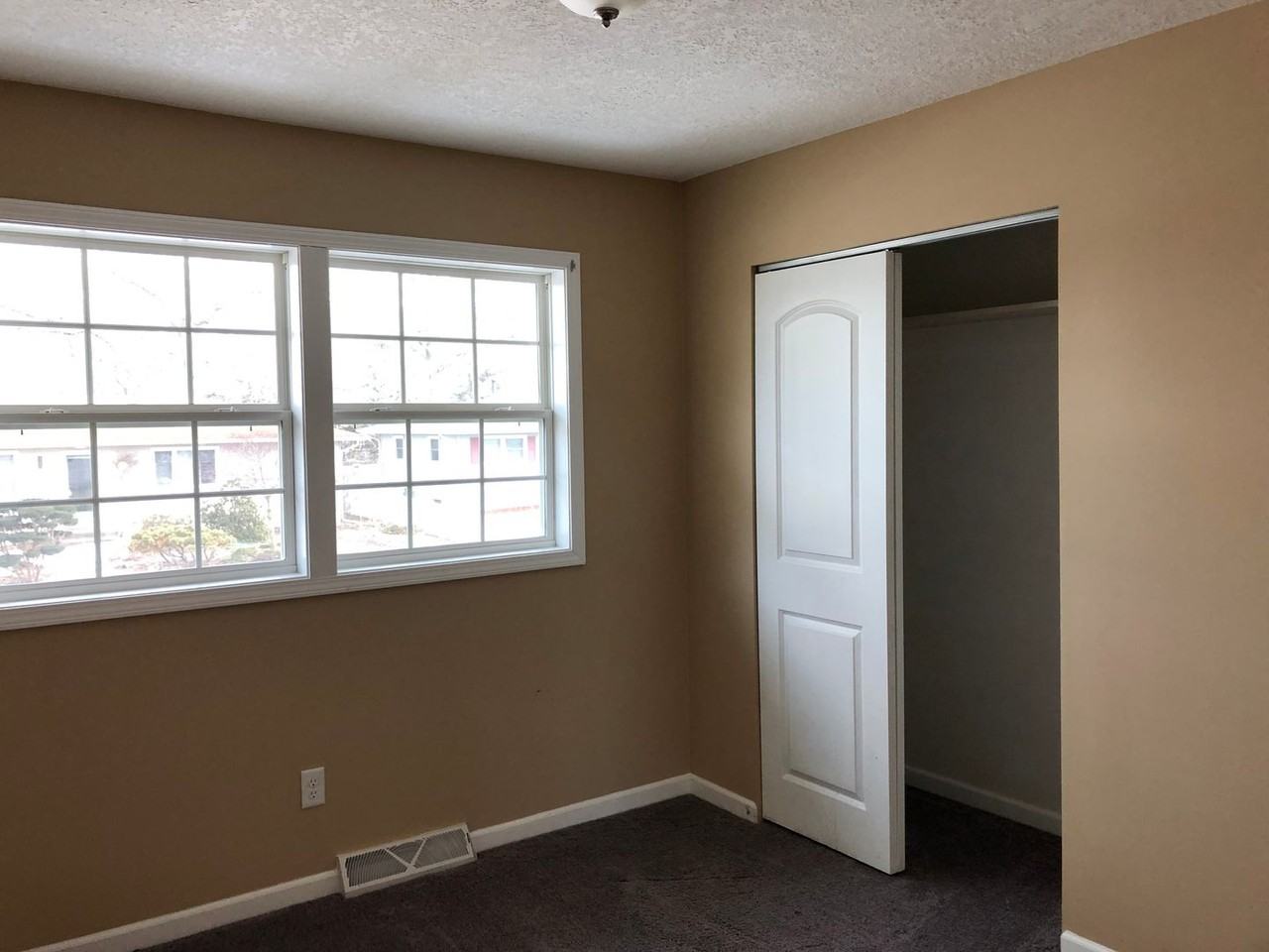 7918 9th St W ##W - Photo 5 of 14