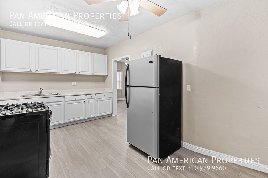 McFadden Apartments - Photo 3 of 16