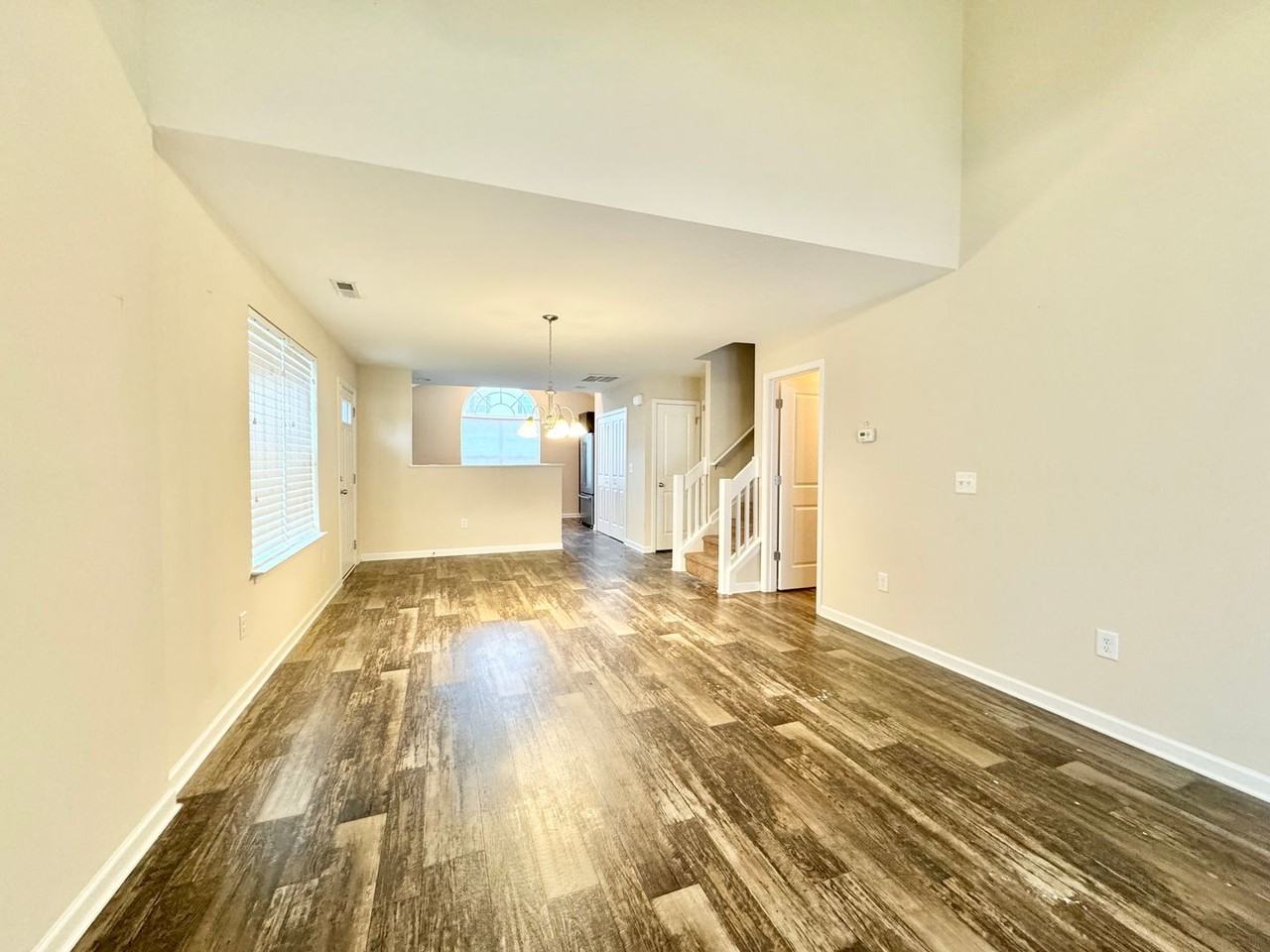 539 Song Sparrow Ln - Photo 6 of 18