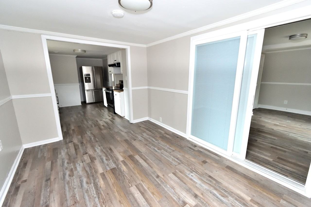 1577 Charter Dr - Photo 4 of 17