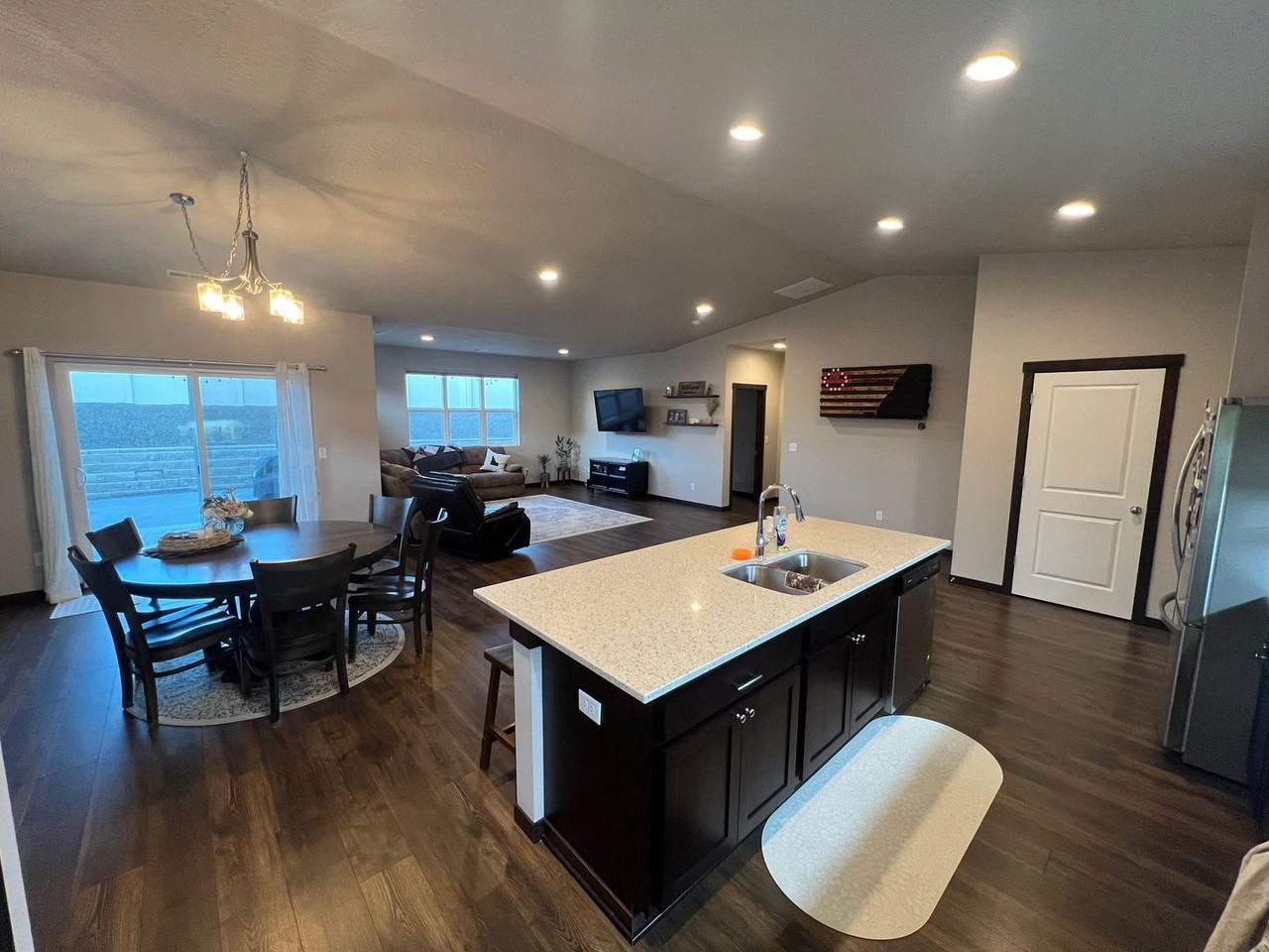 5265 W Gumwood Cir - Photo 3 of 19