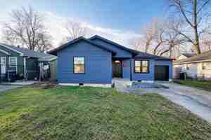 featured image of 820 Iowa St