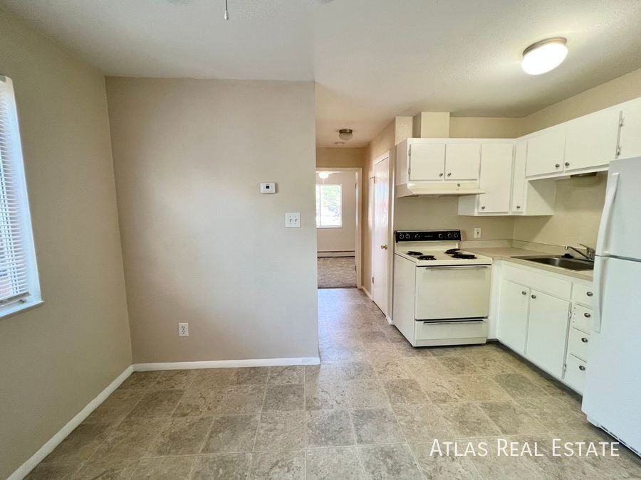 2924 N Arcadia Street - Photo 7 of 35