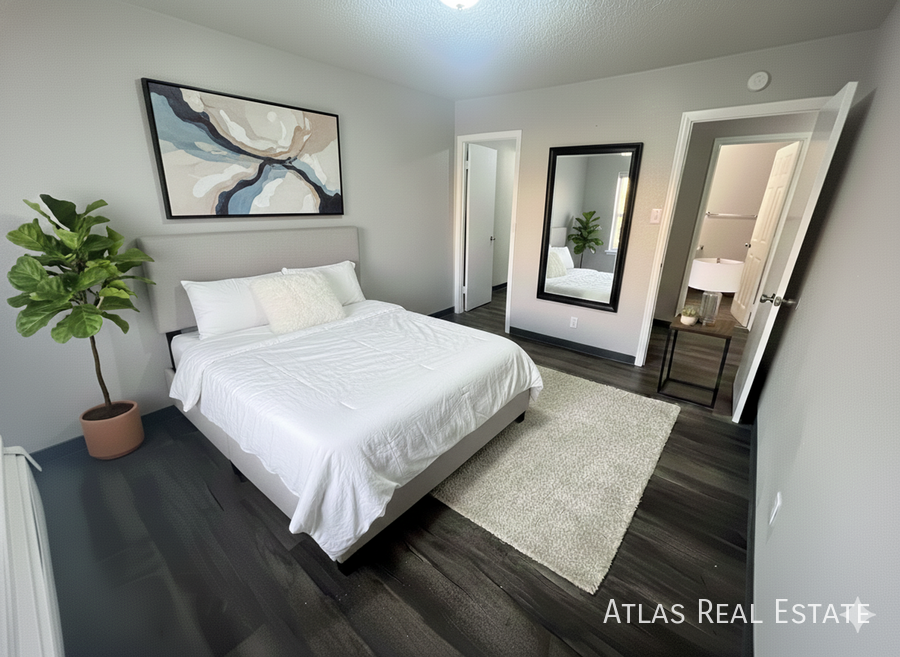 312 W Alabama Avenue - Photo 5 of 34