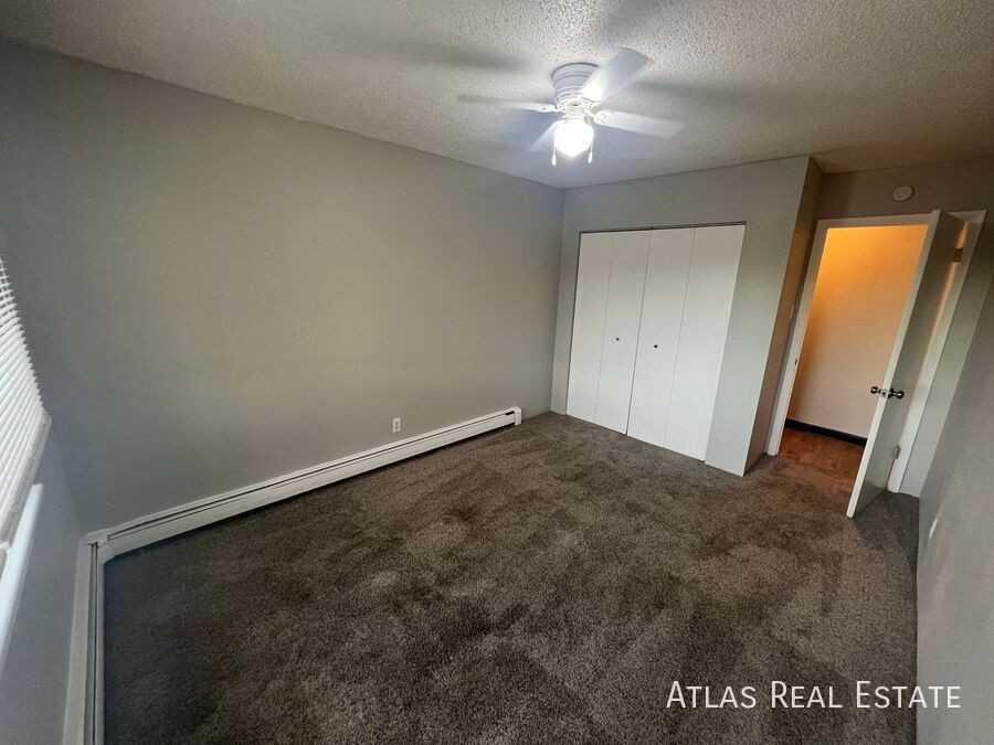312 W Alabama Avenue - Photo 5 of 12