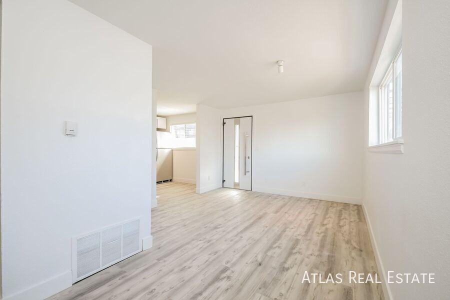 2550-2560 N Ogden Street - Photo 7 of 14