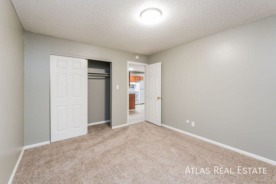 2610/2614 E Fountain Boulevard - Photo 6 of 50