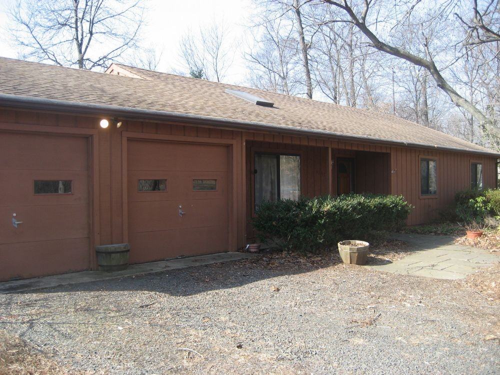 4367 Grapewood Dr - Photo 2 of 2