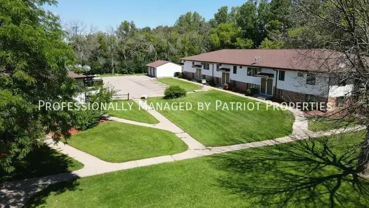 Freedom Park Apartments - Photo 2 of 8