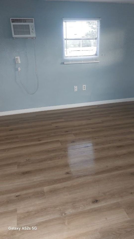 1707 Reynolds Rd - Photo 7 of 8