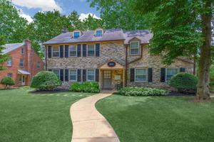 featured image of 2920 Midvale Ave