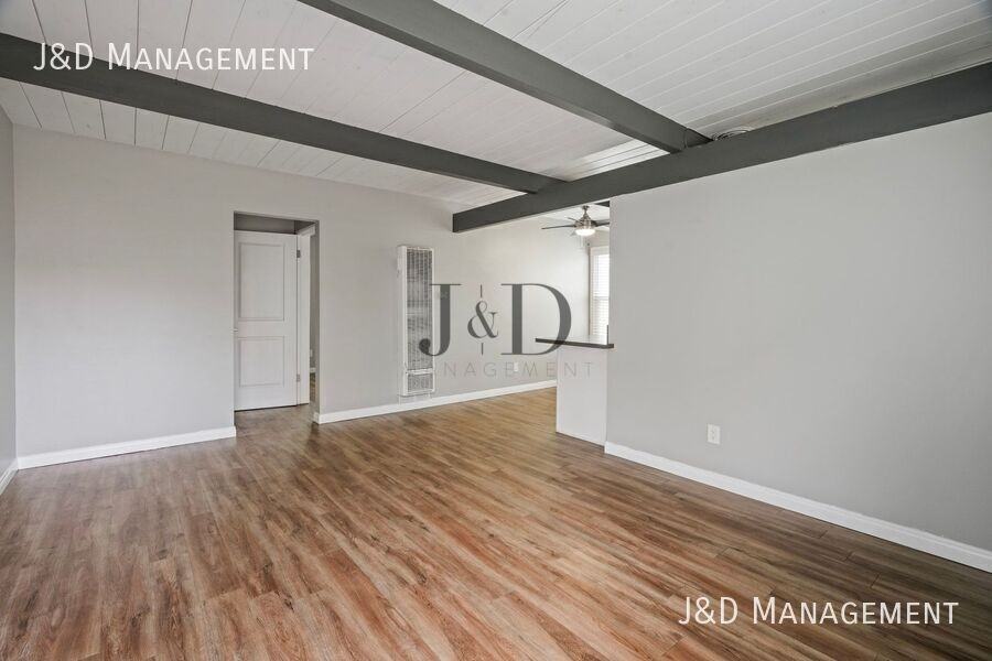 UDA4154 - Photo 7 of 12