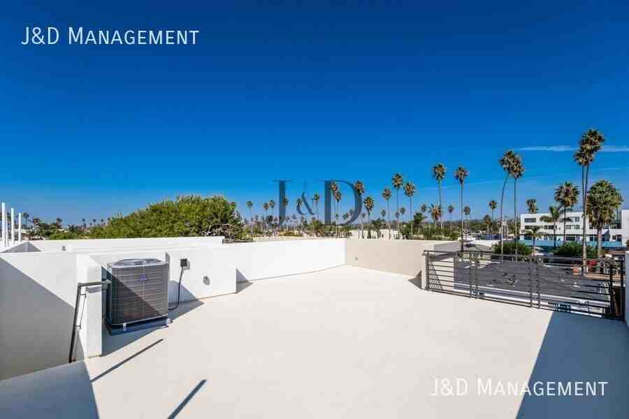 South O Townhomes - Photo 5 of 50