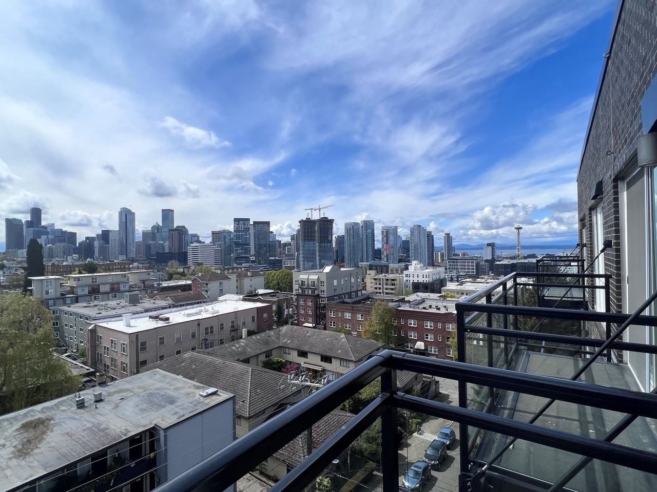 S403 Stream 403 Apartments - Photo 4 of 4