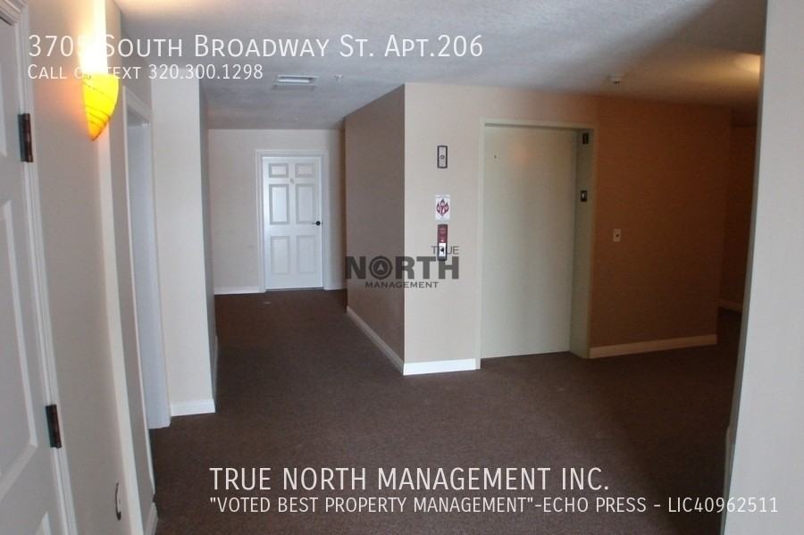 Lakewood Terrace-3707 - Photo 2 of 22