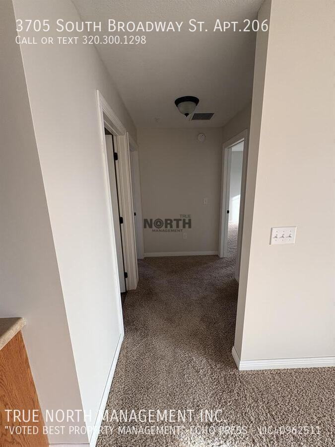 Lakewood Terrace-3707 - Photo 5 of 22